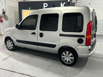 KANGOO 1.6 DOBLE PORTON CON GNC!!