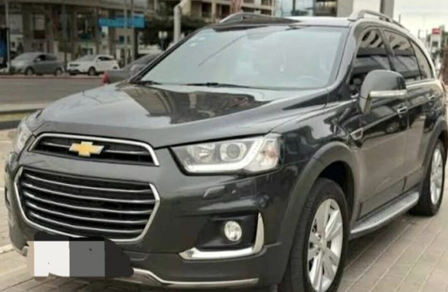 CAPTIVA 2018 LTZ  4x4 , la más full máximo equipamiento doble tracción 4x4, techo solar corredizo ,tapizados de cuero ,7 asientos ,computadora ETC