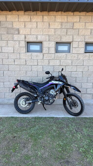 Vendo Honda XR 300 Tornado