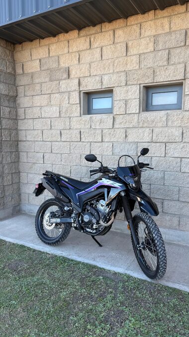 Vendo Honda XR 300 Tornado