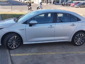 Toyota Corolla Seg Hev en Garantia