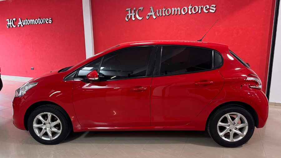 PEUGEOT 208 ALLURE TOCH CREM