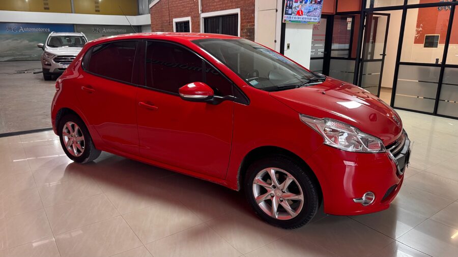 PEUGEOT 208 ALLURE TOCH CREM