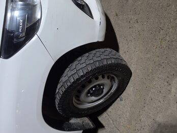 Toyota Hilux Pick-up 2.4 Cd Dx 150cv 4x4 - Precio sugerido, escucho ofertas