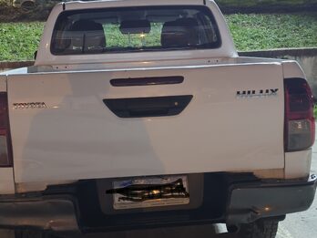 Toyota Hilux Pick-up 2.4 Cd Dx 150cv 4x4 - Precio sugerido, escucho ofertas