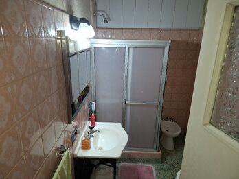 Vendo casa 2 dorm. Calle Millan a 4 cuadras esc Don bosco