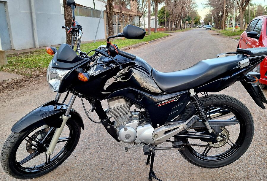 Vendo Honda New Titan 2018
