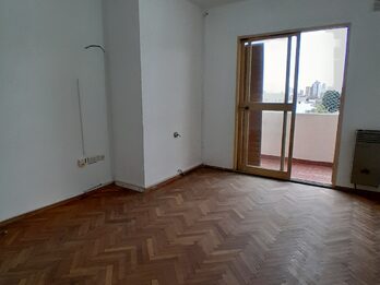 VENDEMOS DPTO DE 3 DORMITORIOS CALLE MONTEVIDEO