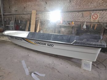 LANCHA TRACKE CONDOR 520 BASE 1