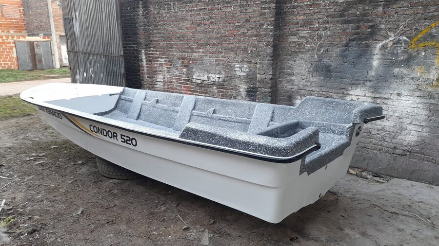 LANCHA TRACKE CONDOR 520 BASE 1