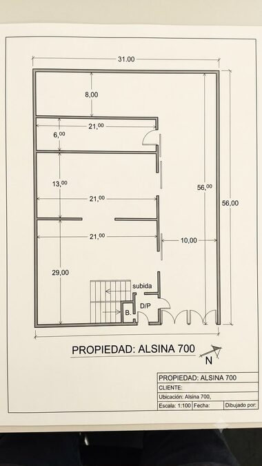Importante Galpón en venta o alquiler - Alsina 700