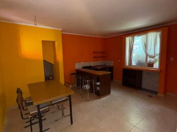 En venta departamento dos dormitorios , dos baños , planta baja !