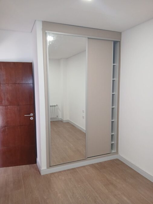 CASA ZONA PARQUE EN ALQUILER EN PARANÁ – A ESTRENAR