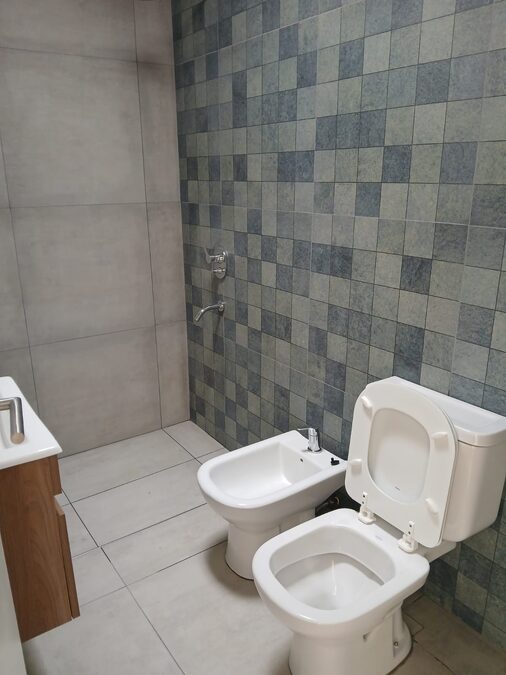 CASA ZONA Hospiatl SAN ROQUE EN ALQUILER EN PARANÁ – A ESTRENAR