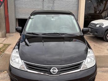 NISSAN TIIDA VISIA 2014 MANUAL PERMUTO FINANCIO