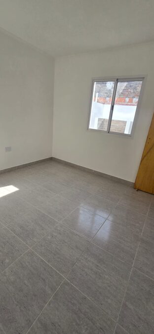 ALQUILER – CASA A ESTRENAR 🏡