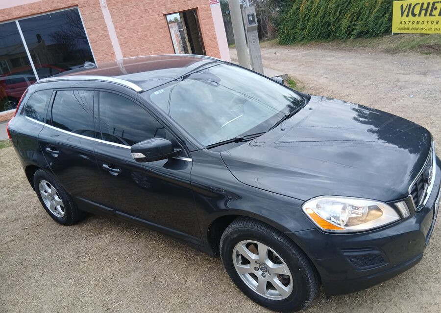Volvo XC60 3.0L turbo 6cil. Nafta