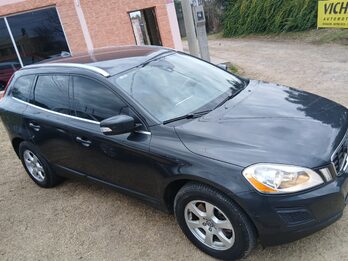 Volvo XC60 3.0L turbo 6cil. Nafta