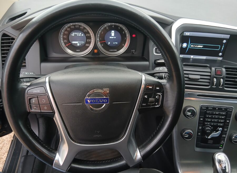 Volvo XC60 3.0L turbo 6cil. Nafta