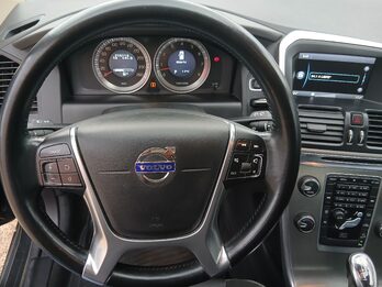 Volvo XC60 3.0L turbo 6cil. Nafta