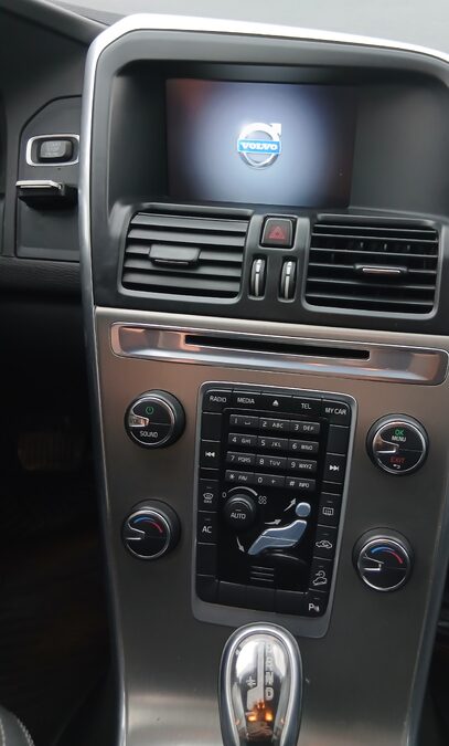 Volvo XC60 3.0L turbo 6cil. Nafta