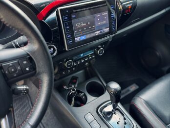 Toyota Hilux GrSport