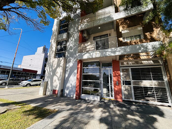 ALQUILER - UN DORM C/NOGOYA Y SALTA