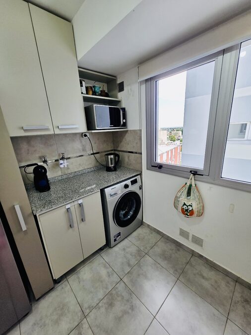 VENTA - Dpto dos dormitorios con cochera - Catamarca 347
