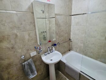 VENTA - Dpto dos dormitorios con cochera - Catamarca 347