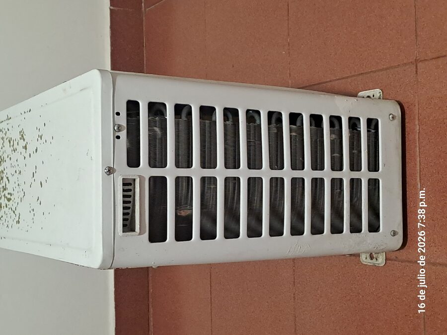 Vendo Aire Acondicionado Tipo Split Frío 2750 fg