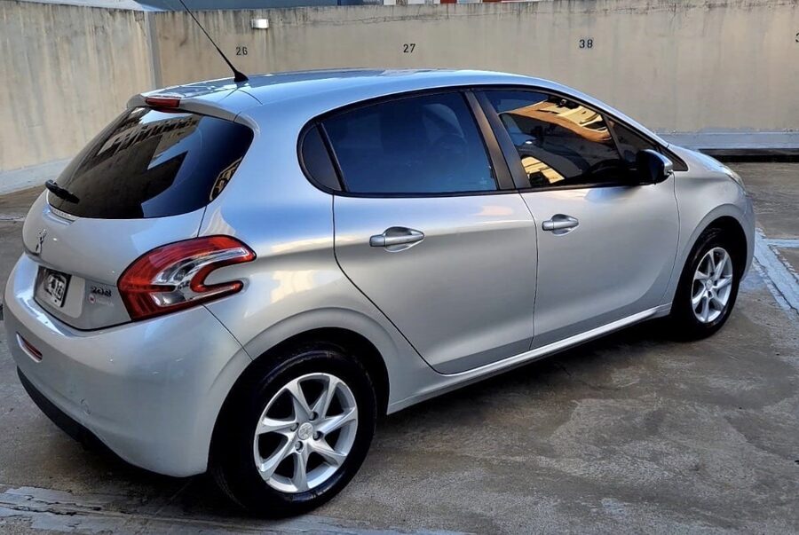 Vendo Peugeot 208