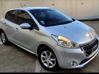 Vendo Peugeot 208