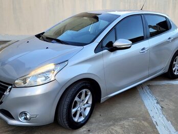 Vendo Peugeot 208