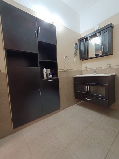 CASA EN ALQUILER / ZONA : BLAS PARERAA Y AVDA DON BOSCO