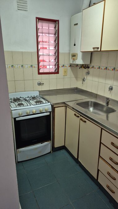 ALQUILO DEPARTAMENTO 2 DORMITORIOS C/CARBÓ