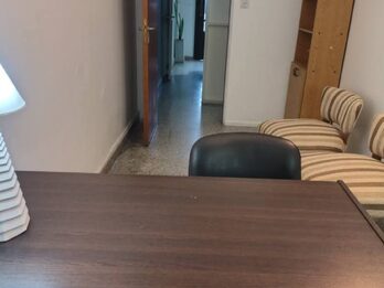 ALQUILER DE CONSULTORIO - sobre Av. Ramírez
