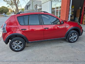 Stepway 1.6  2013 147.000km. Vendo o permuto mayor-menor