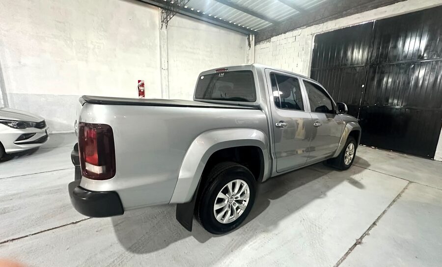 AMAROK CONFORT AT 4X2 IGUAL A OKM!!!