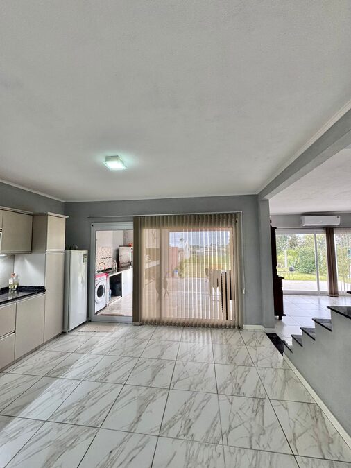 CASA 3 DORM EN SUITE - ZONA ACCESO NORTE, POSIBILIDAD DE FINANCIACIÓN.