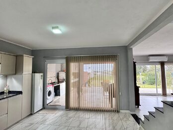 CASA 3 DORM EN SUITE - ZONA ACCESO NORTE, POSIBILIDAD DE FINANCIACIÓN.