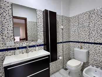 CASA 3 DORM EN SUITE - ZONA ACCESO NORTE, POSIBILIDAD DE FINANCIACIÓN.