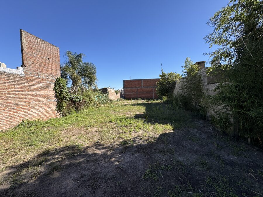 VENDO TERRENO 592 M² – ZONA CIRCUNVALACIÓN Y DON BOSCO