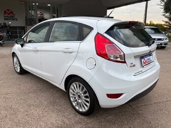 FORD Fiesta 1.6L Titanium Powershift
