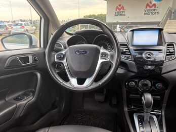 FORD Fiesta 1.6L Titanium Powershift