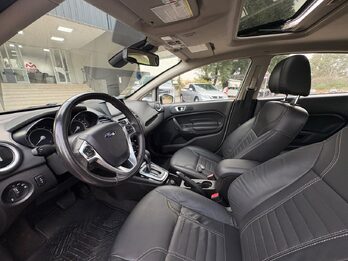 FORD Fiesta 1.6L Titanium Powershift