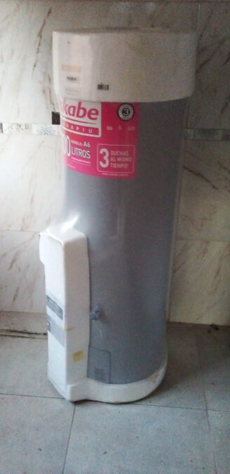 Termotanque Eskabe Acquapiu A6 1100 Lts Alta Recuperacion Nuevo En Caja