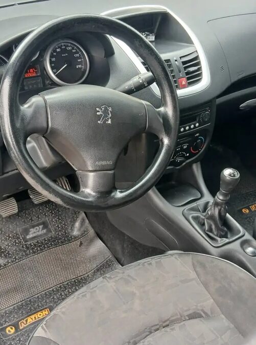Peugeot 207 diésel 1.9 aspirado