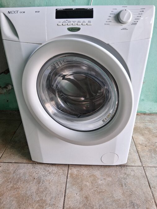 Vendo lavarropa automático impecable