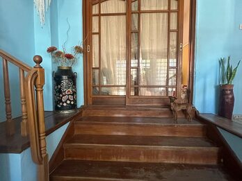 Casa de 7 dormitorios/2 cocinas y mucho mas.