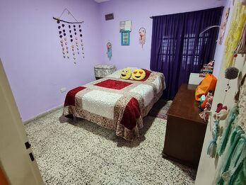 Casa de 7 dormitorios/2 cocinas y mucho mas.